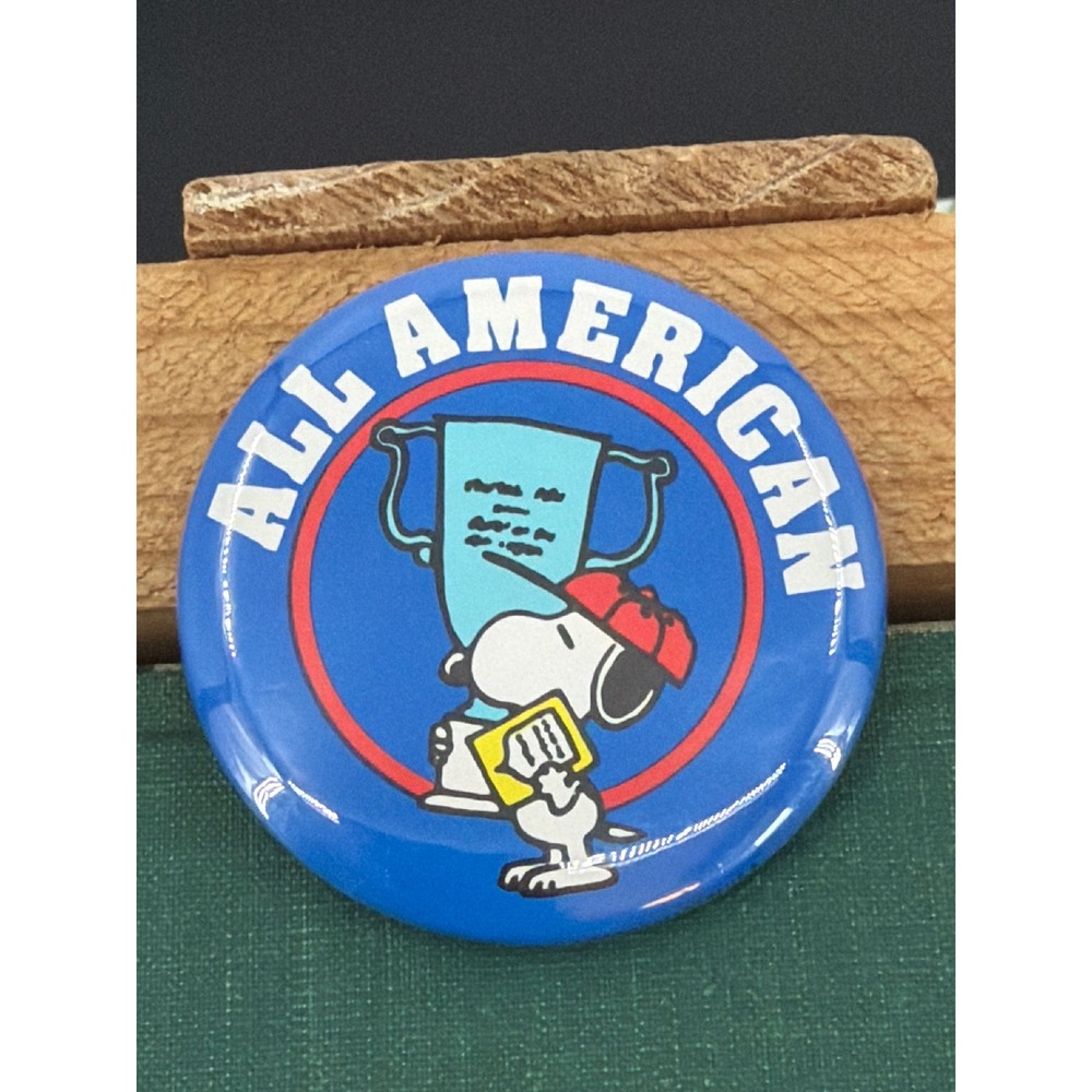 Vintage Snoopy Peanuts All American Pinback Button‎ Butterfly Originals Blue USA